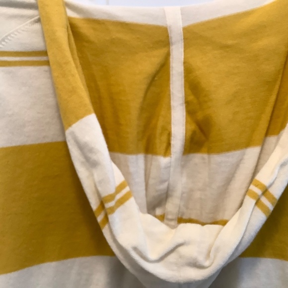 J Crew| Lightweight Striped Sweater 100% Cotton Beachy, Travel, Classic Medium - Picture 4 of 10